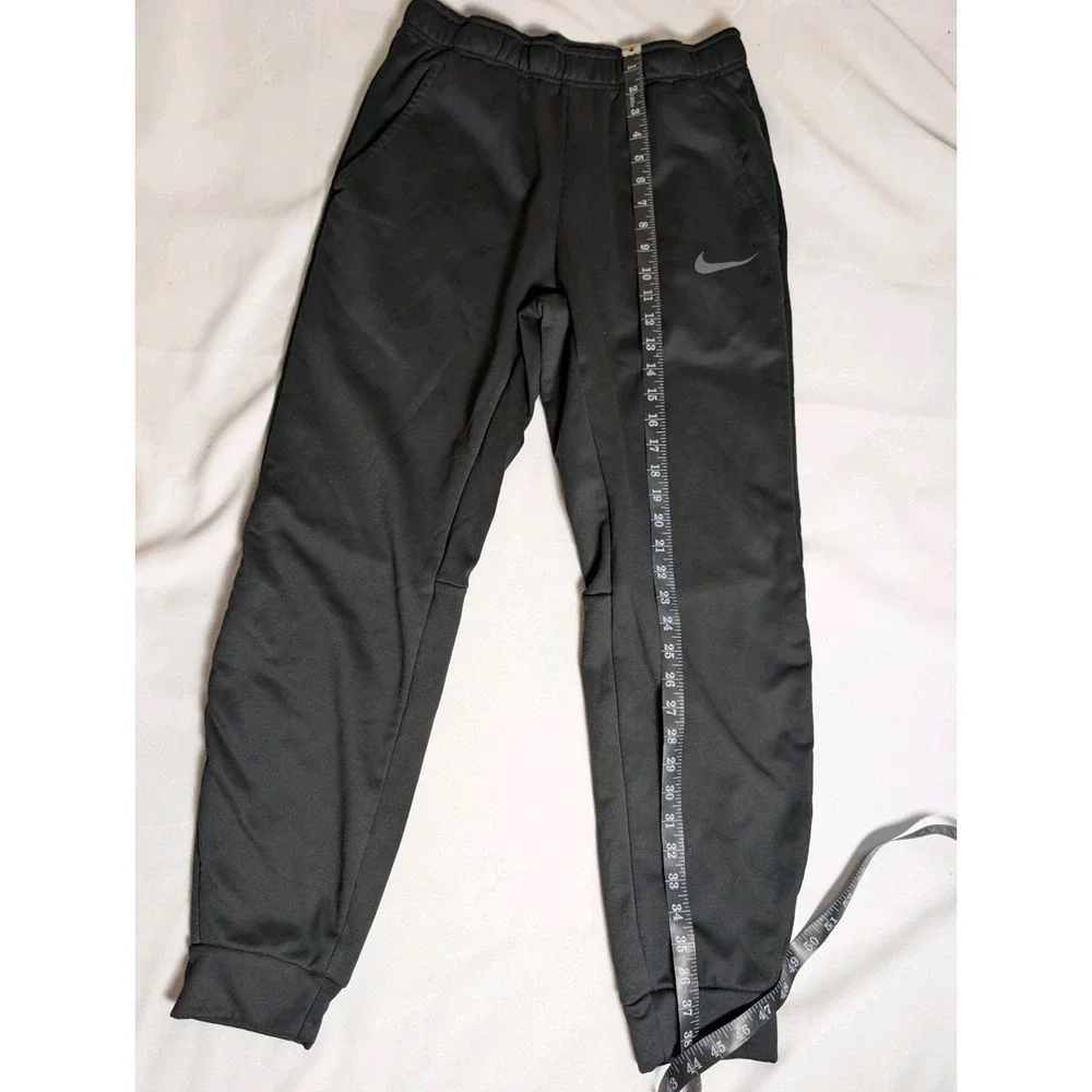 Nike Therma-FIT Jogger Pants Mens Size M Black Fleece Pockets Athletic